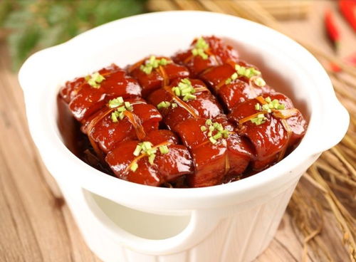 紅燒肉用冰糖還是砂糖？選錯糖色難紅亮，難怪肉不香還不入味